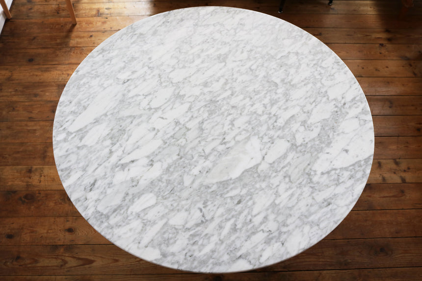 Tulip tafel "Carrara" marmer 110cm